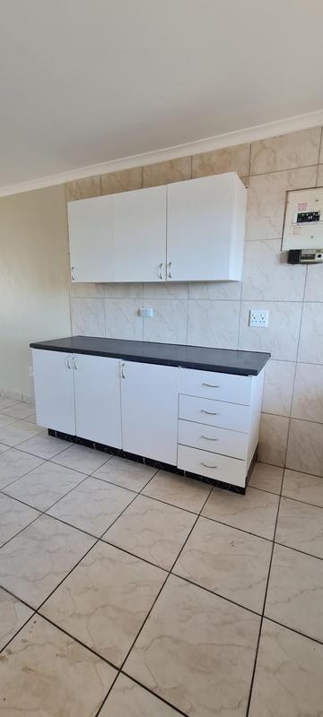 To Let 2 Bedroom Property for Rent in Strand Central Western Cape